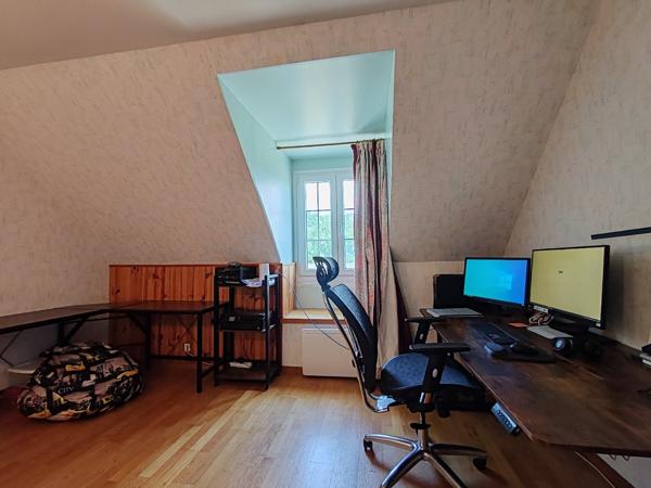 Maison individuelle à CHATEAU-RENARD (45220)