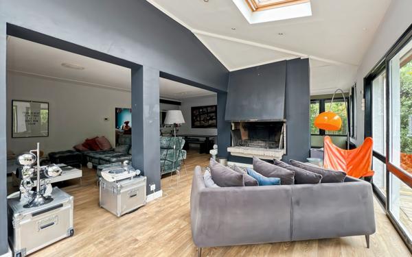 Maison à vendre    7 pièces •  Balma