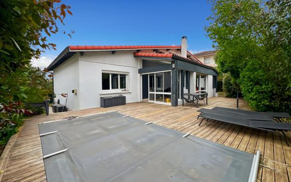 Maison à vendre    7 pièces •  Balma