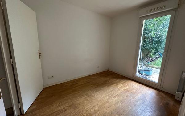 Appartement à louer    2 pièces •  Châtenay-Malabry