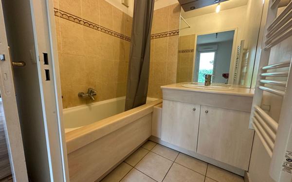 Appartement à louer    2 pièces •  Châtenay-Malabry