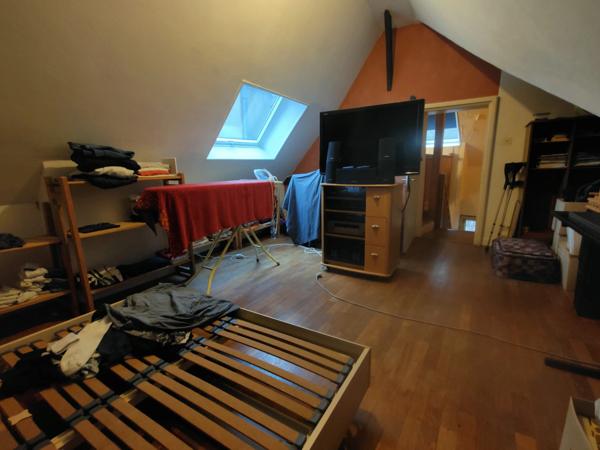 Appartement T2 en duplex loué – Proximité centre-ville de Nuits-Saint-Georges