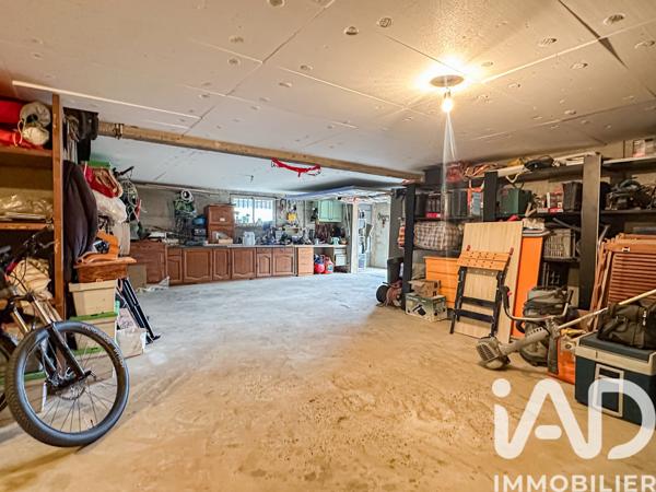 Maison à vendre 9 pièces 220 m² Cornas