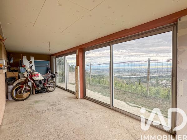 Maison à vendre 9 pièces 220 m² Cornas