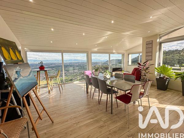 Maison à vendre 9 pièces 220 m² Cornas