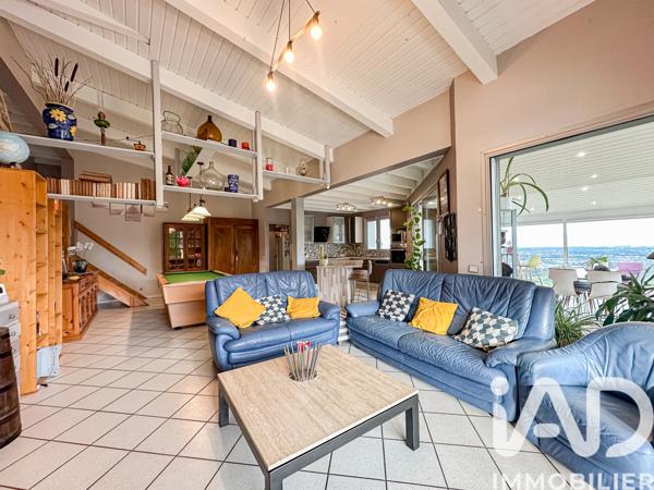 Maison à vendre 9 pièces 220 m² Cornas