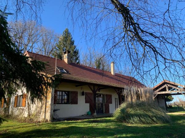 Jolie maison Bressane à rénover avec belle vue dégagée