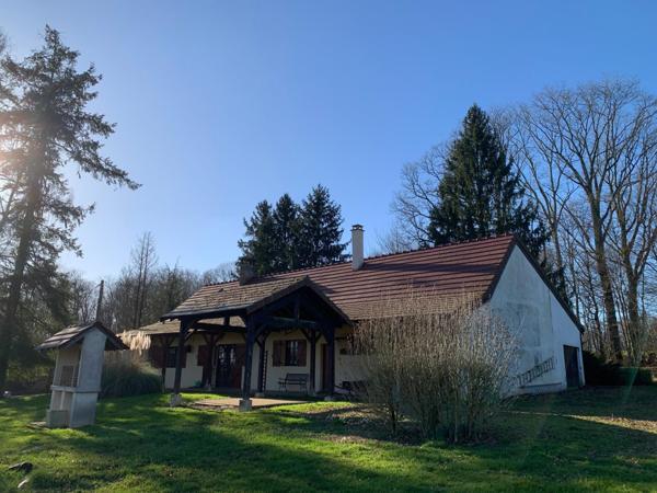 Jolie maison Bressane à rénover avec belle vue dégagée
