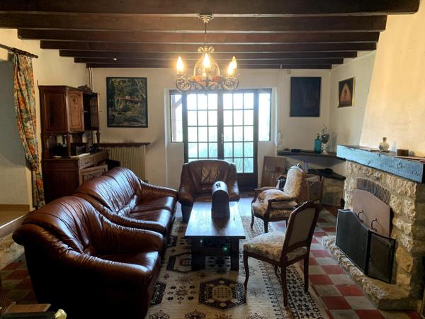 Jolie maison Bressane à rénover avec belle vue dégagée