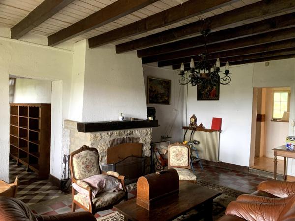 Jolie maison Bressane à rénover avec belle vue dégagée