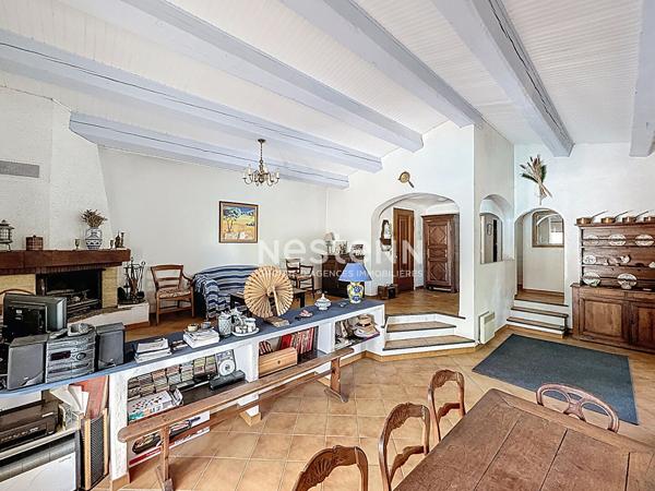 A VENDRE -Maison Le Cannet Des Maures 6 pièces 156 m2-Terrain 3580m2- Piscine,Carport,sous-sol