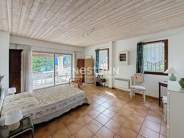 A VENDRE -Maison Le Cannet Des Maures 6 pièces 156 m2-Terrain 3580m2- Piscine,Carport,sous-sol