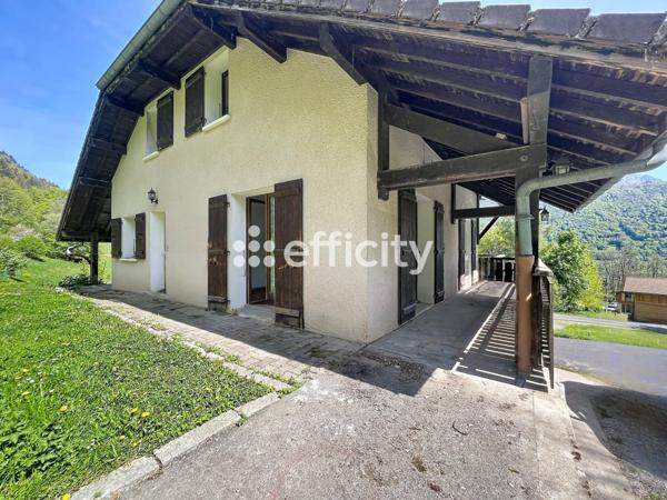 Maison 3 pièces - 156 m²