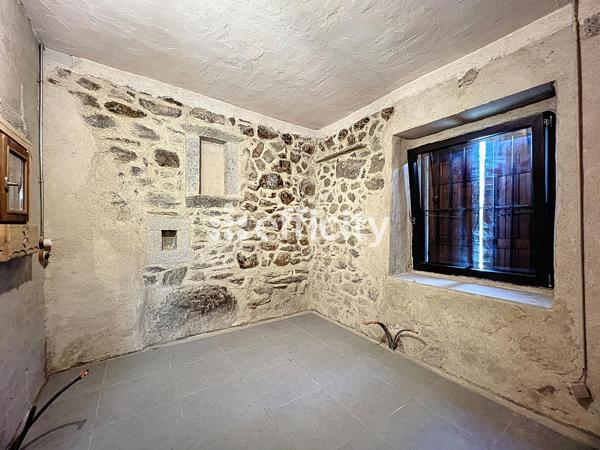 Maison 3 pièces - 156 m²