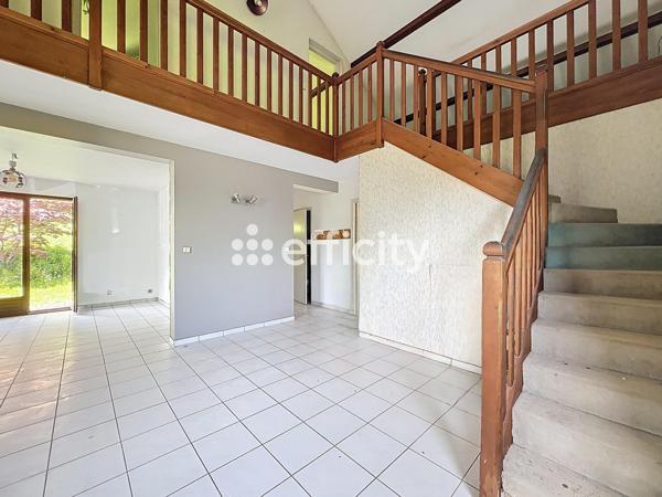 Maison 3 pièces - 156 m²