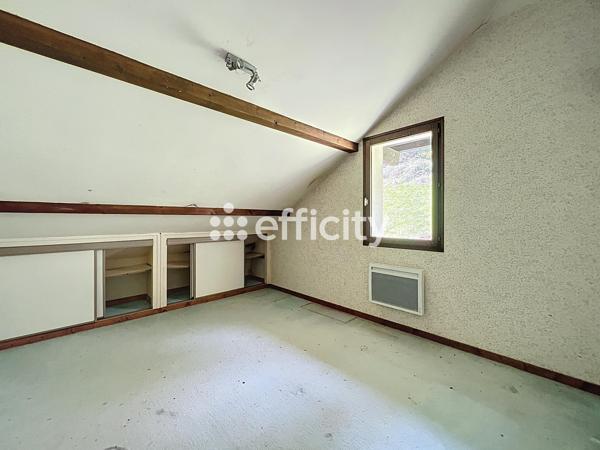 Maison 3 pièces - 156 m²