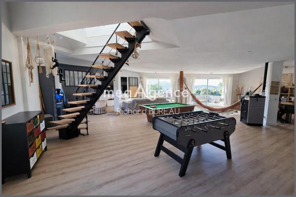 Maison à PIGNANS, 83790 - 13 pièces 378m²