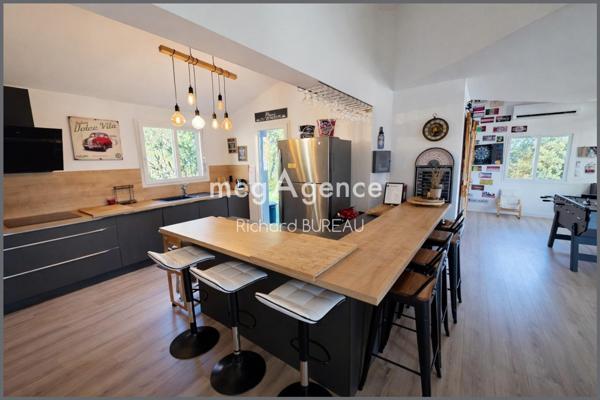 Maison à PIGNANS, 83790 - 13 pièces 378m²