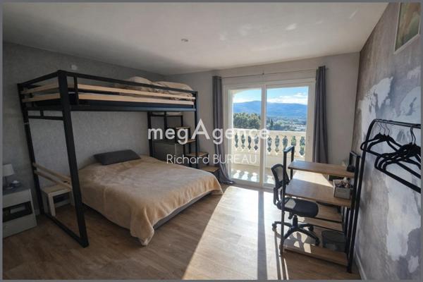 Maison à PIGNANS, 83790 - 13 pièces 378m²