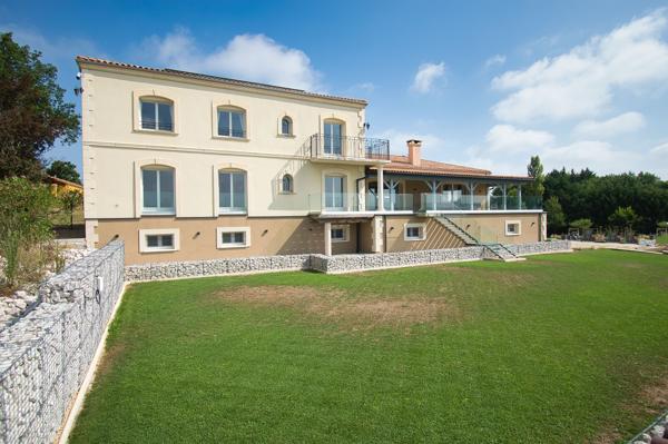 Maison à vendre à Sainte-Livrade-sur-Lot (47110) - Lot-et-Garonne