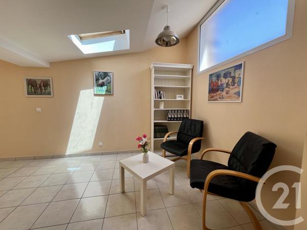 Maison à vendre  2 pièces - 90,90 m 2   SAUJON  - 17