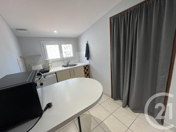 Maison à vendre  2 pièces - 90,90 m 2   SAUJON  - 17