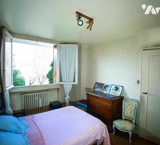 Saint-Etienne (Loire), un appartement de type 2 de 47.50m² surface Carrez avec garage fermé, Rue d