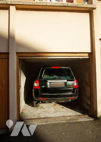 Saint-Etienne (Loire), un appartement de type 2 de 47.50m² surface Carrez avec garage fermé, Rue d