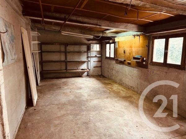 Maison à vendre  7 pièces - 120 m 2   ANGOULEME  - 16