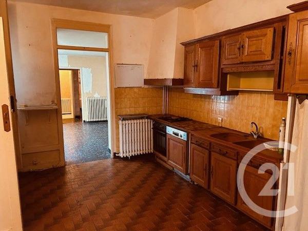 Maison à vendre  7 pièces - 120 m 2   ANGOULEME  - 16