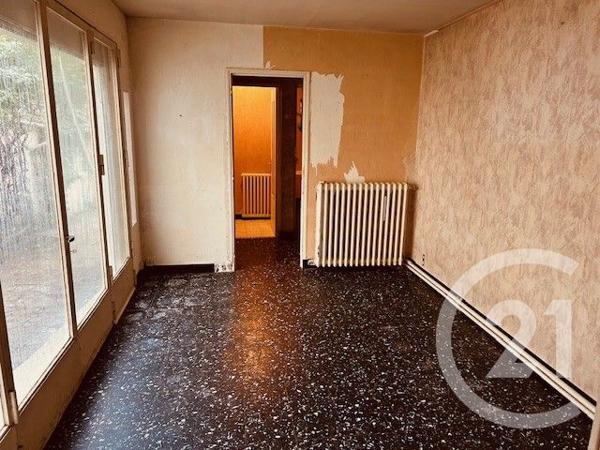 Maison à vendre  7 pièces - 120 m 2   ANGOULEME  - 16