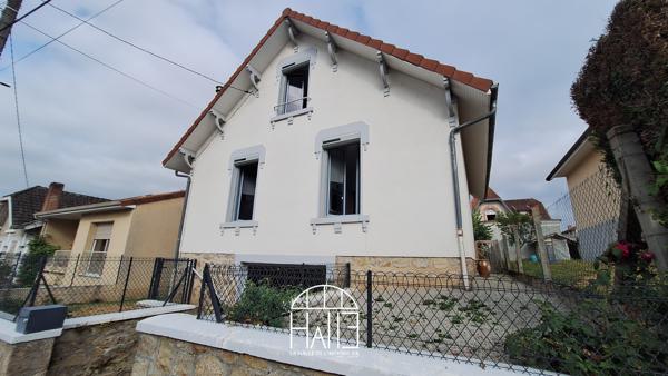 Maison
         4 pièces
        - 70 m² Exclusivité 175 000 € *