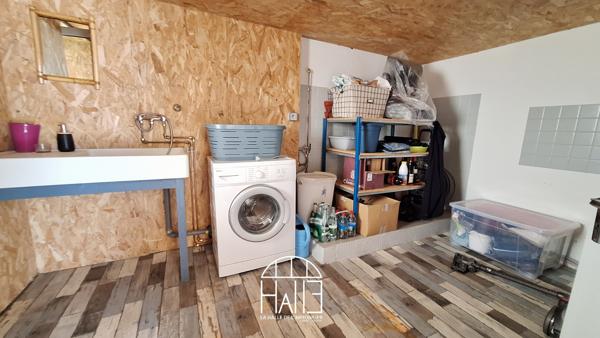 Maison
         4 pièces
        - 70 m² Exclusivité 175 000 € *