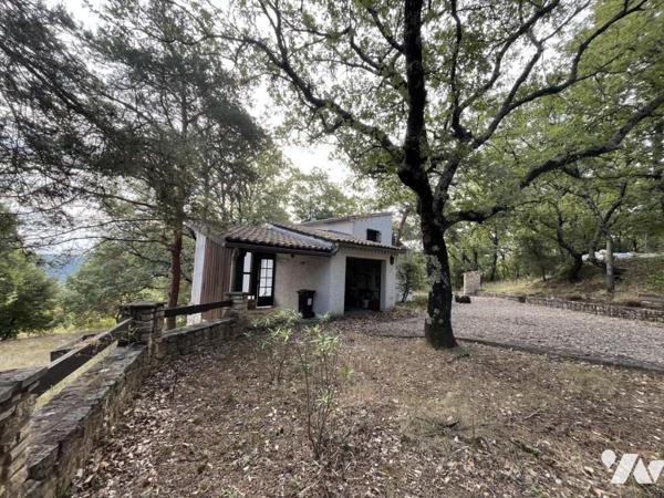EXLUSIVITE : villa 82 m² plus dépendances sur magnifique terrain au calme