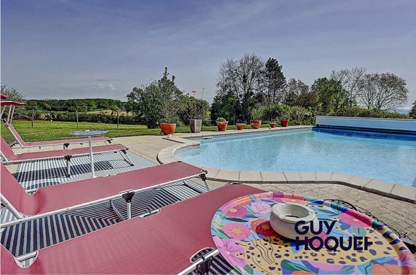 Maison 229m² avec piscine sur terrain 11 058m²