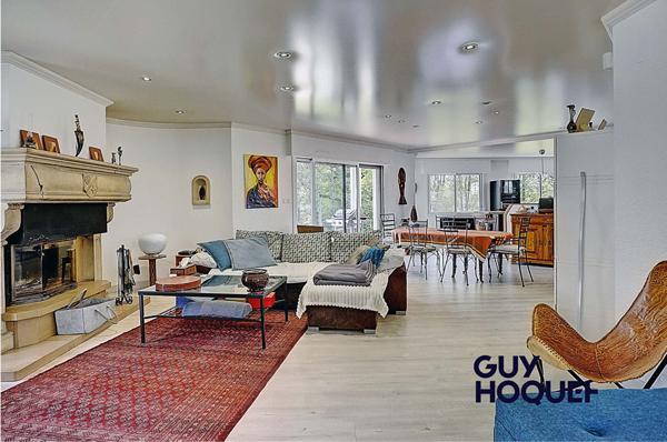 Maison 229m² avec piscine sur terrain 11 058m²