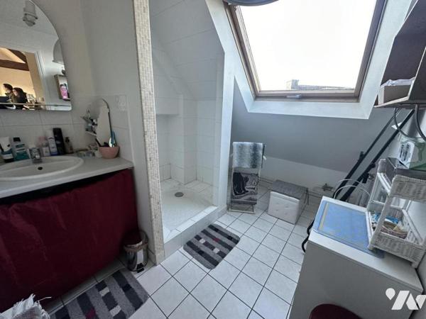 A VENDRE 56 THEIX-NOYALO, bourg de THEIX, maison 3 chambres, jardin 906 m²