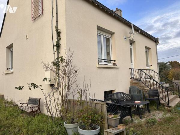 A VENDRE 56 THEIX-NOYALO, bourg de THEIX, maison 3 chambres, jardin 906 m²