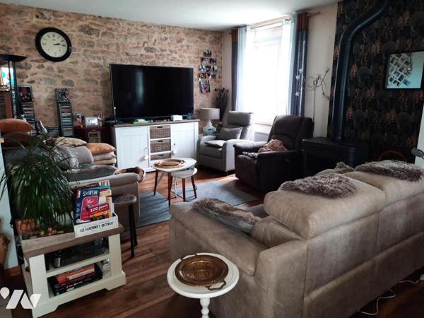 A VENDRE 56 THEIX-NOYALO, bourg de THEIX, maison 3 chambres, jardin 906 m²