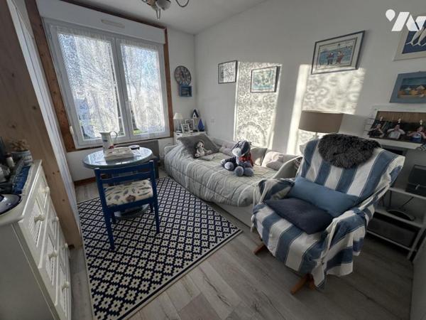 A VENDRE 56 THEIX-NOYALO, bourg de THEIX, maison 3 chambres, jardin 906 m²