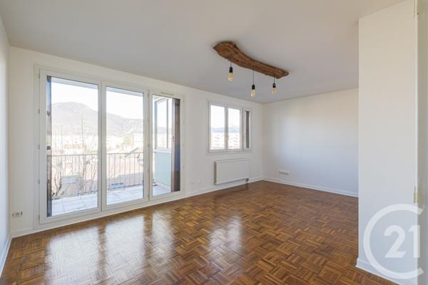 Appartement F4 à vendre  4 pièces - 82 m2 FONTAINE - 38