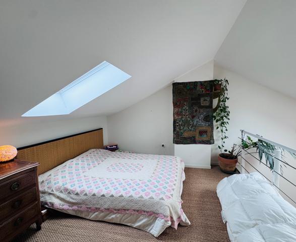 Avignon (84000) AVIGNON EM CHAMPFLEURY, PROCHE GARE CENTRE, MAISON DE VILLE, ENV. 196 M², JARDIN, DÉPENDANCES, STATIONNEMENT