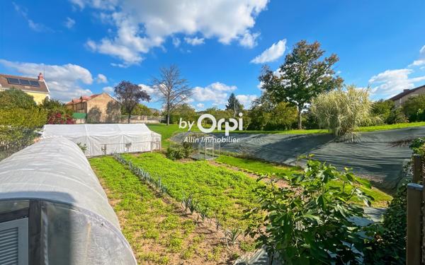 Maison à vendre    5 pièces •  Vallon-en-Sully