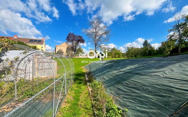 Maison à vendre    5 pièces •  Vallon-en-Sully