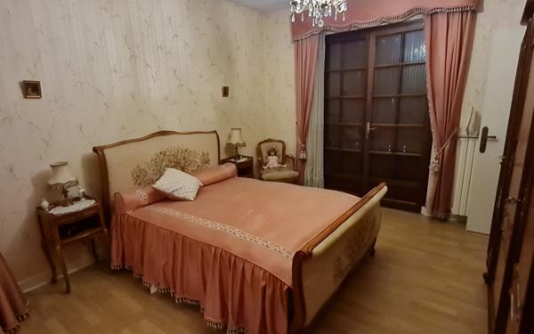 Maison à vendre    5 pièces • 154 m2 Agen