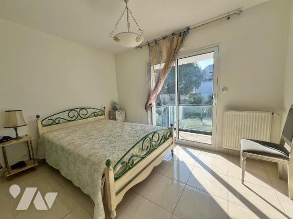 A VENDRE - PORNICHET - EMPLACEMENT DE CHOIX, TOUT A PIED - TRES BELLE MAISON D'ARCHITECTE T6 DE...