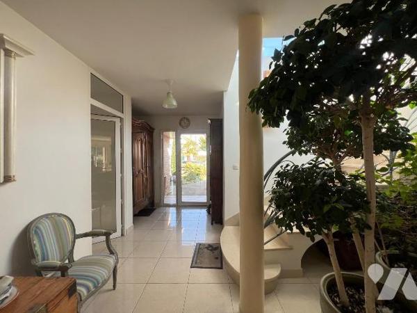 A VENDRE - PORNICHET - EMPLACEMENT DE CHOIX, TOUT A PIED - TRES BELLE MAISON D'ARCHITECTE T6 DE...