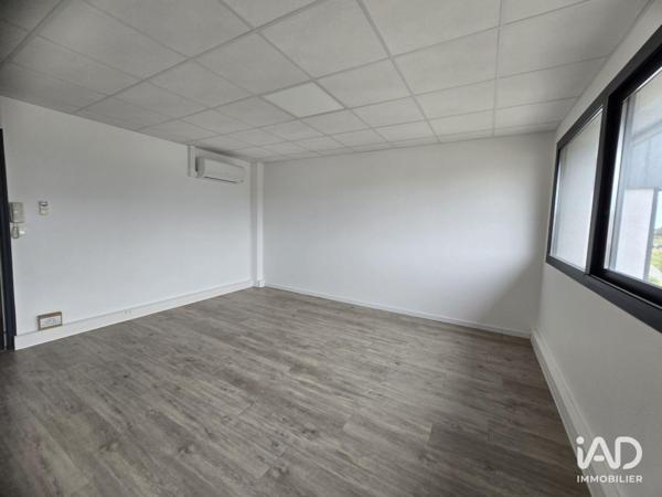 Location bureaux 24 m² Buros