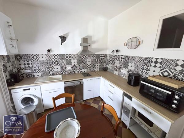 Immeuble à vendre 245m² Orange (84100)