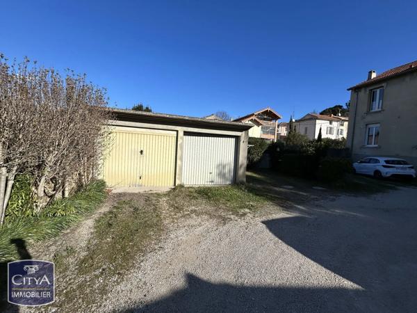 Immeuble à vendre 245m² Orange (84100)